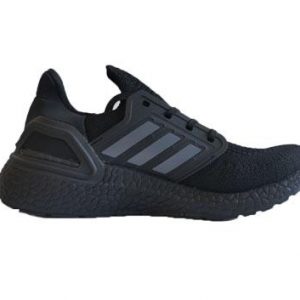 Ultraboost, total black