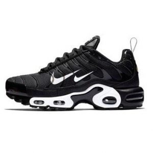 Air Max Plus TN Triple, black