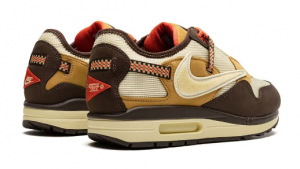 Running Air Cushion 1