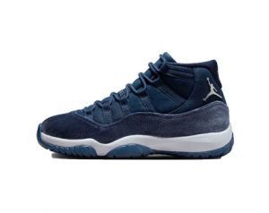 Air Jordan 11, total blue