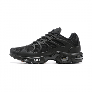 Air Max TN Terrascape, total black