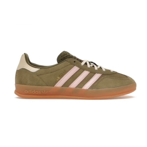 Gazelle indoor, focus olive