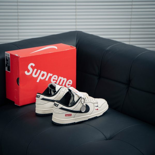 SB Dunk x Supreme, white - Imagen 6