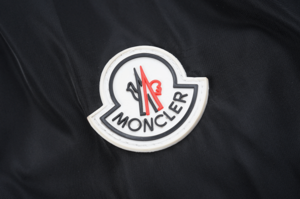 MONCLER A2A29 - Imagen 10