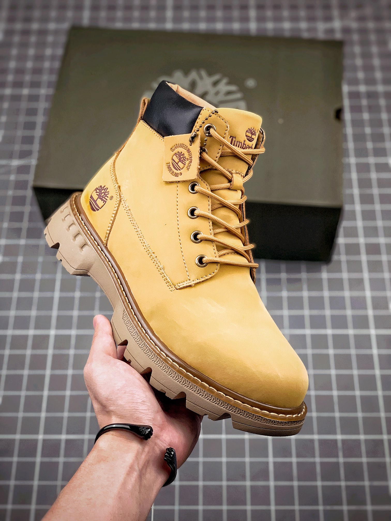 TB, brown-black - Imagen 5