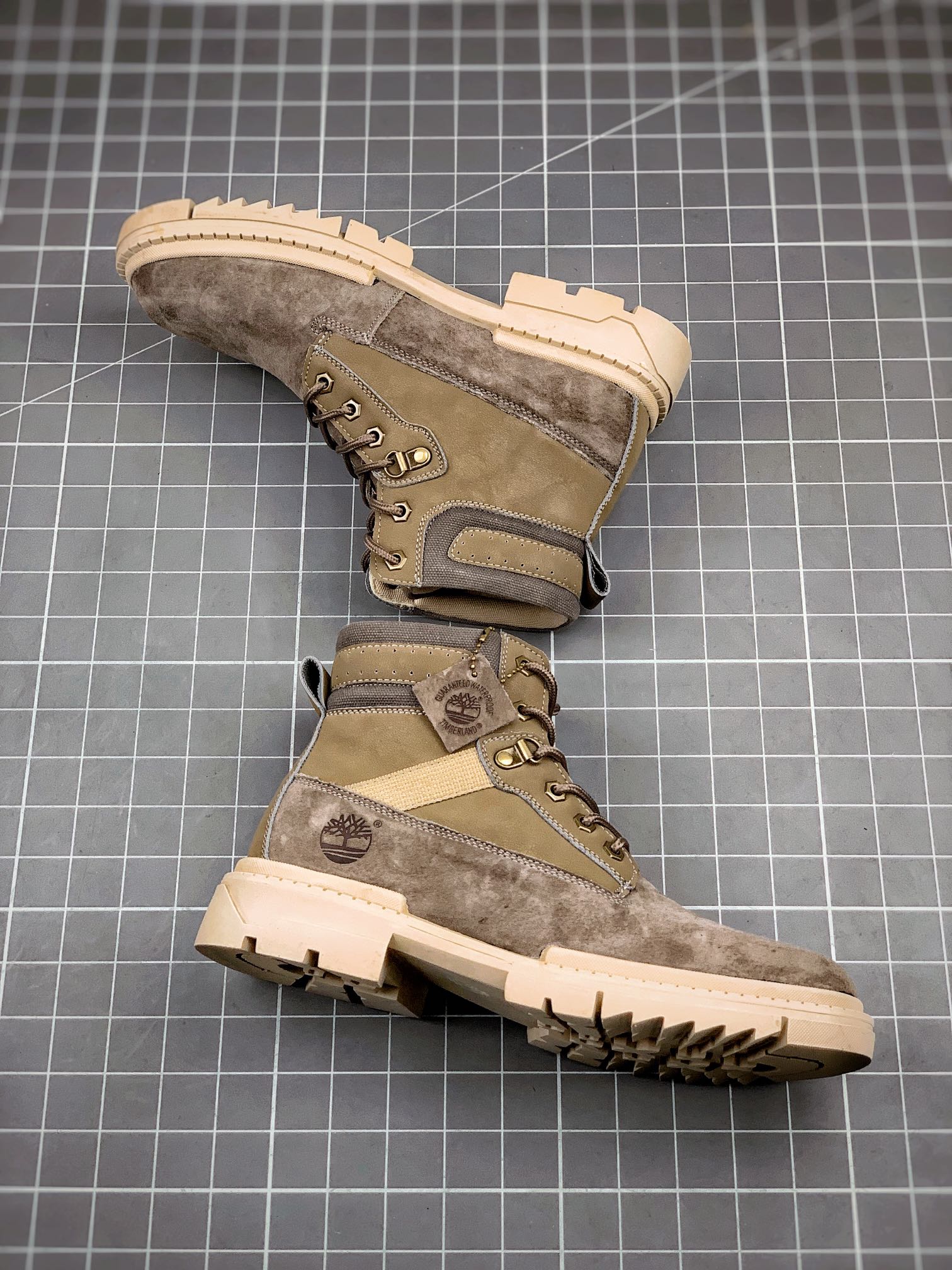 TB, green-brown - Imagen 3