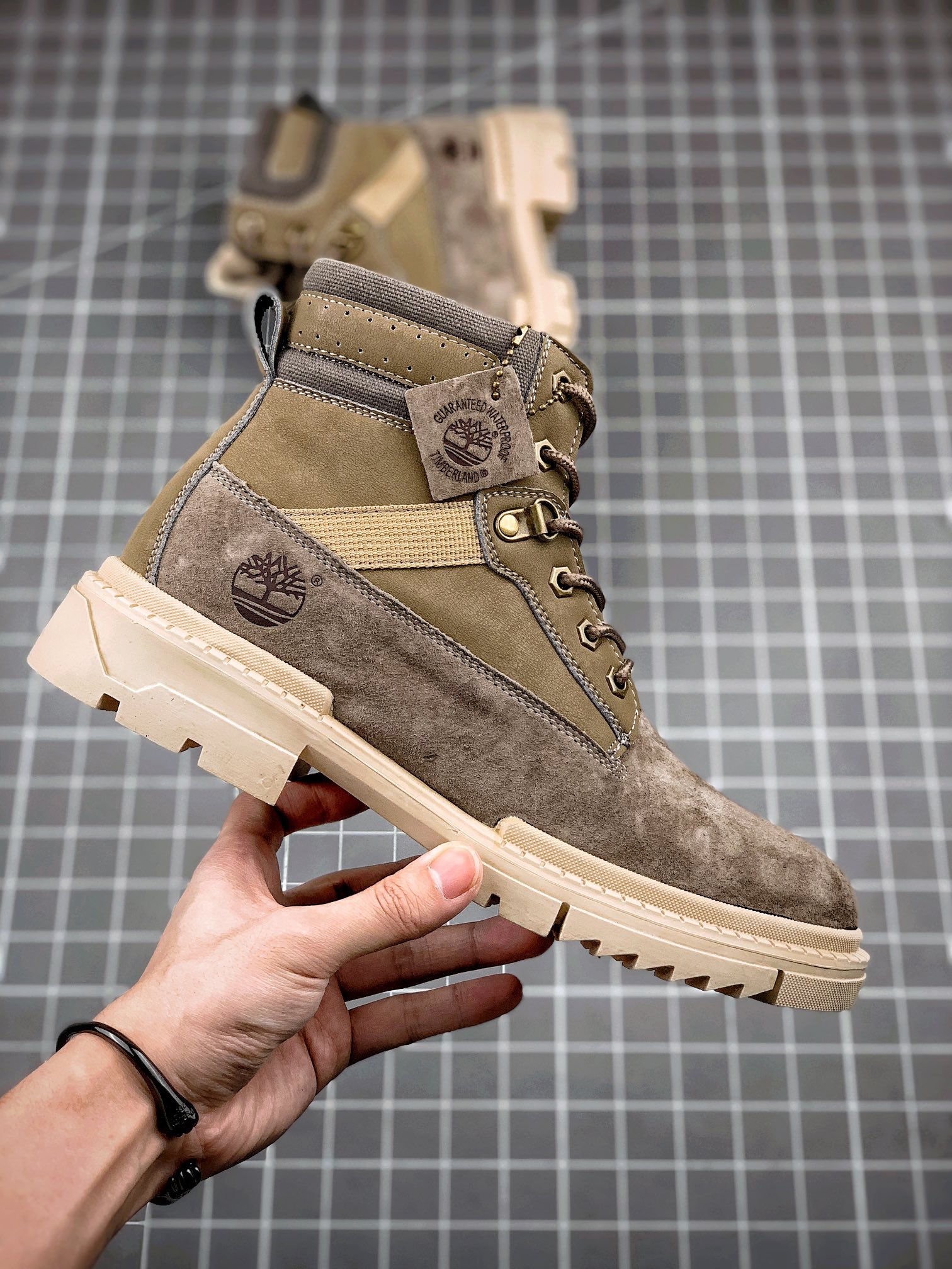 TB, green-brown - Imagen 6