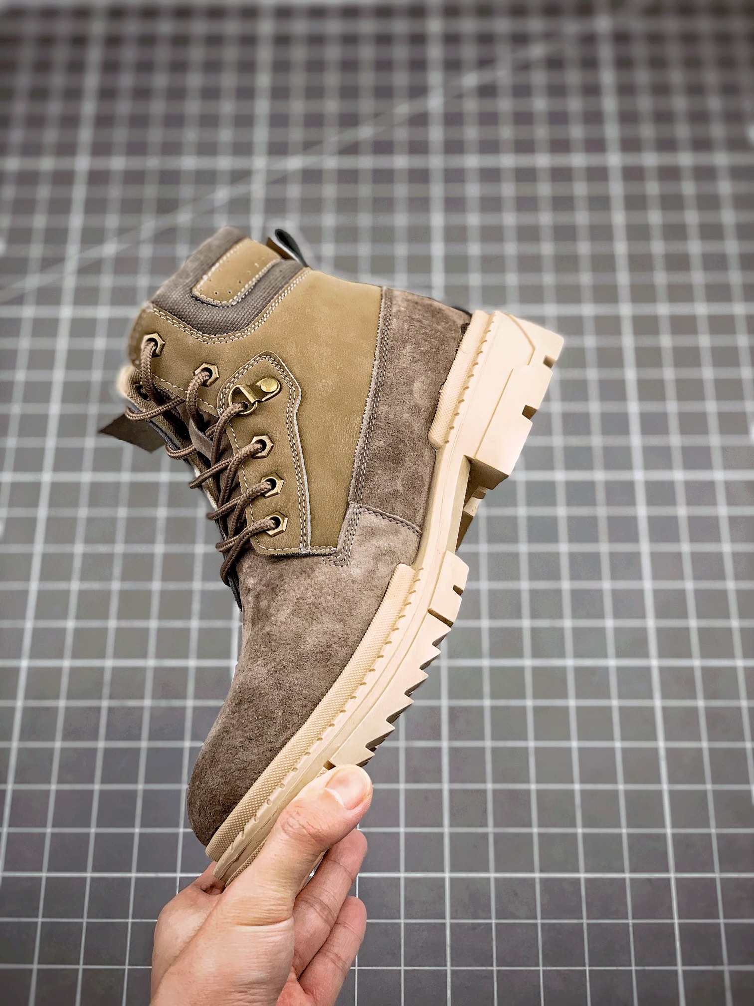 TB, green-brown - Imagen 8