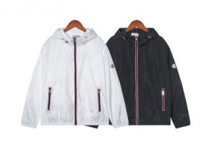 MONCLER A2A29