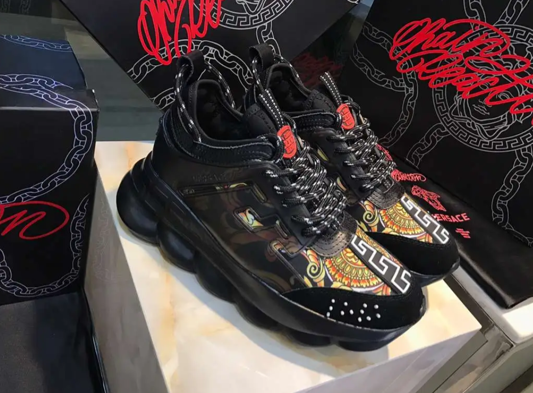 V Chain Reaction, central greek key print black - Imagen 2