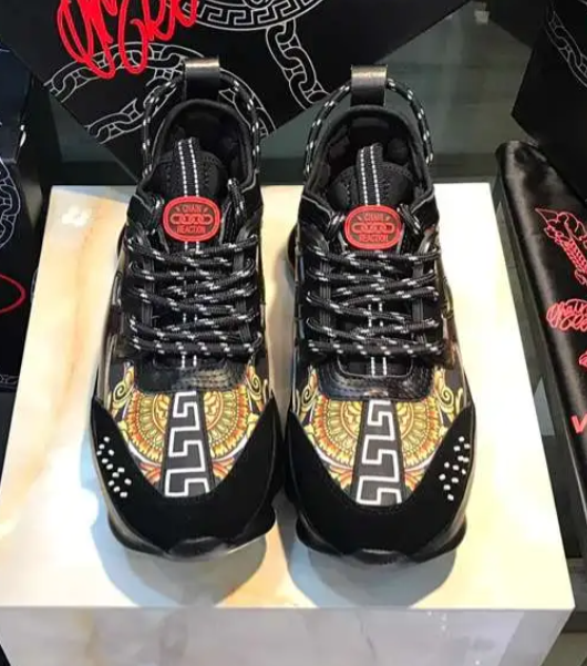 V Chain Reaction, central greek key print black - Imagen 5