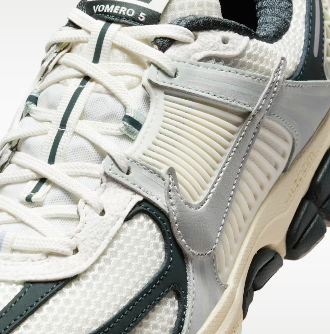 Zoom Vomero 5, beige-black - Imagen 5